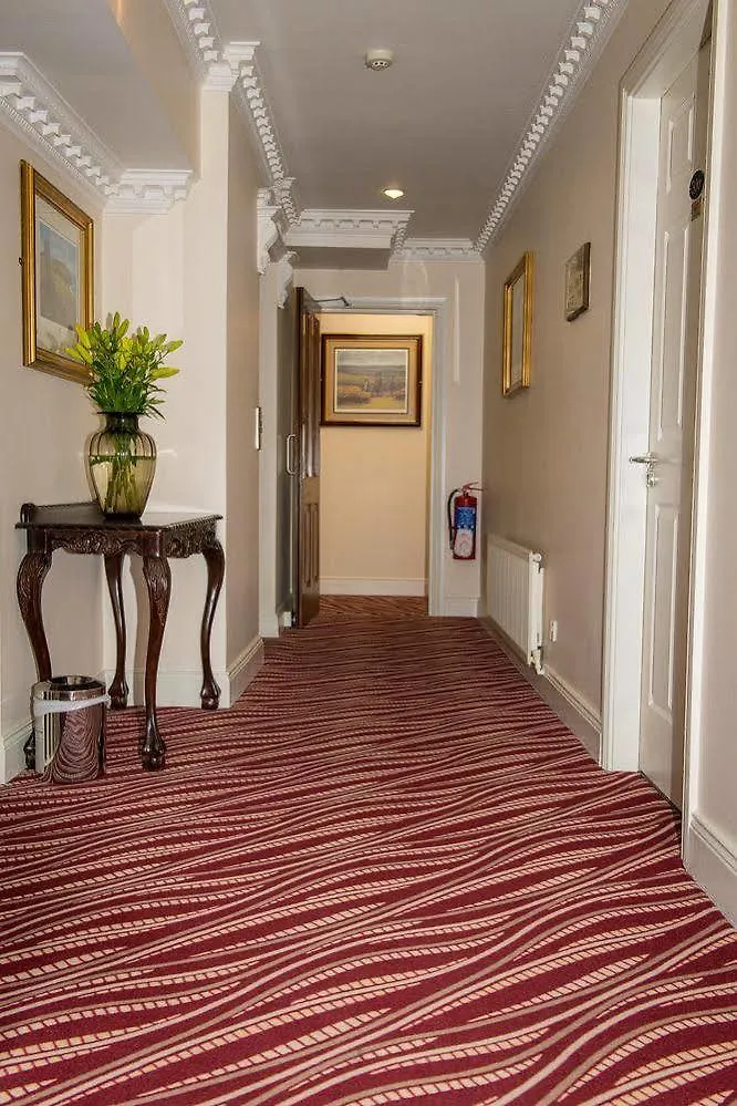 McSweeney Arms Hotel Killarney 3*,
