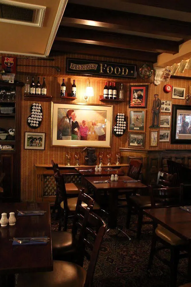 Mcsweeney Arms Hotel Killarney