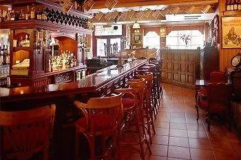 Mcsweeney Arms Hotel Killarney Ireland