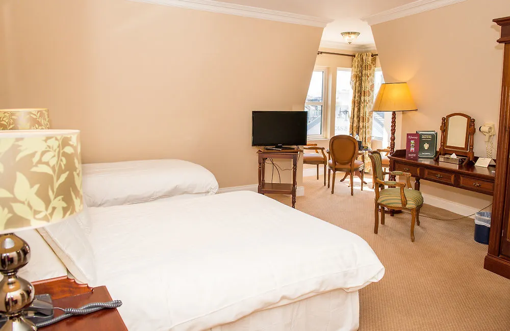 Mcsweeney Arms Hotel Killarney